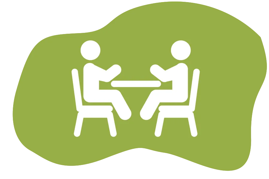 21年度中途入社の社員たちとの対談